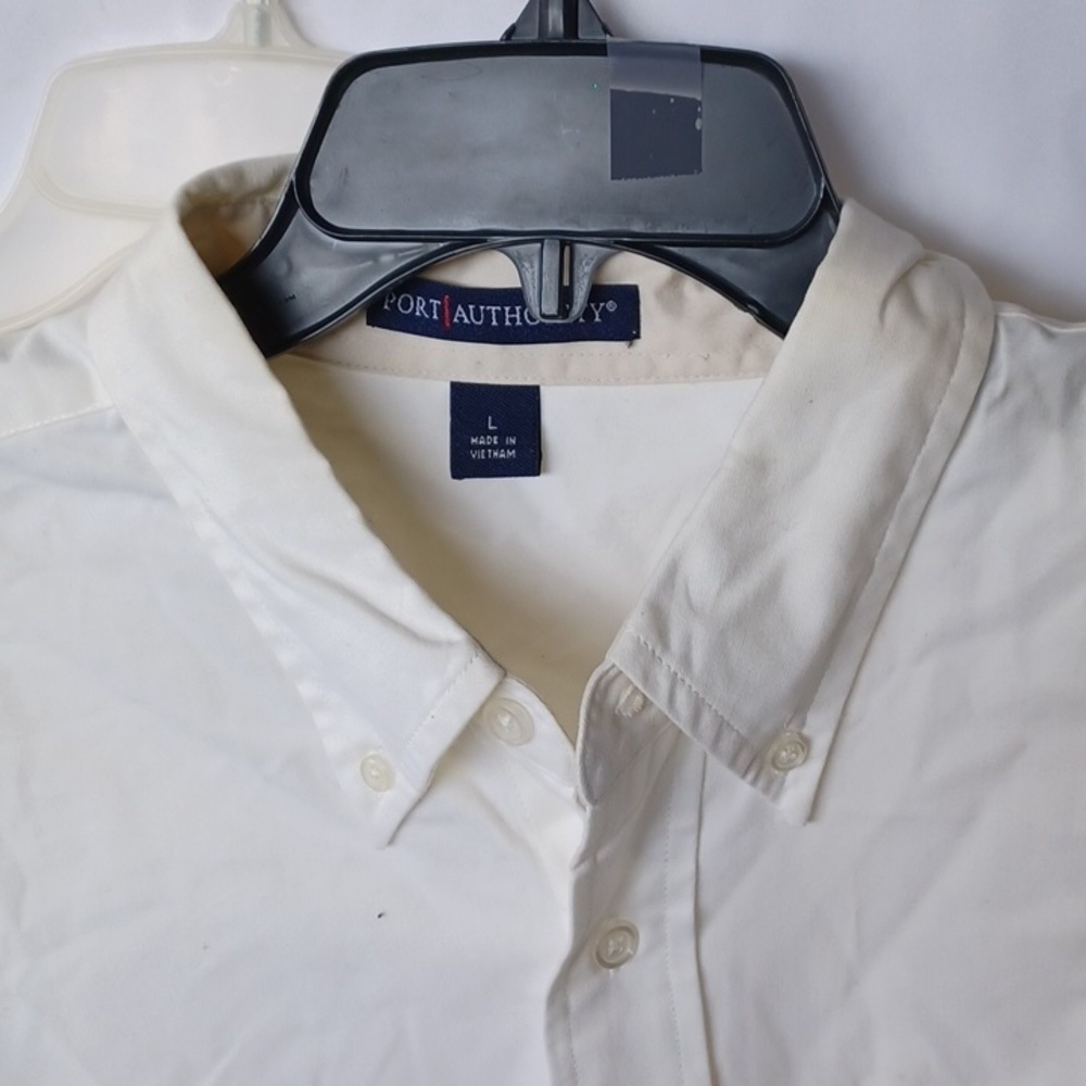 Port Authority Embroidered Cream UW L/S Button Up Shirt, sz L - Picture 2 of 4